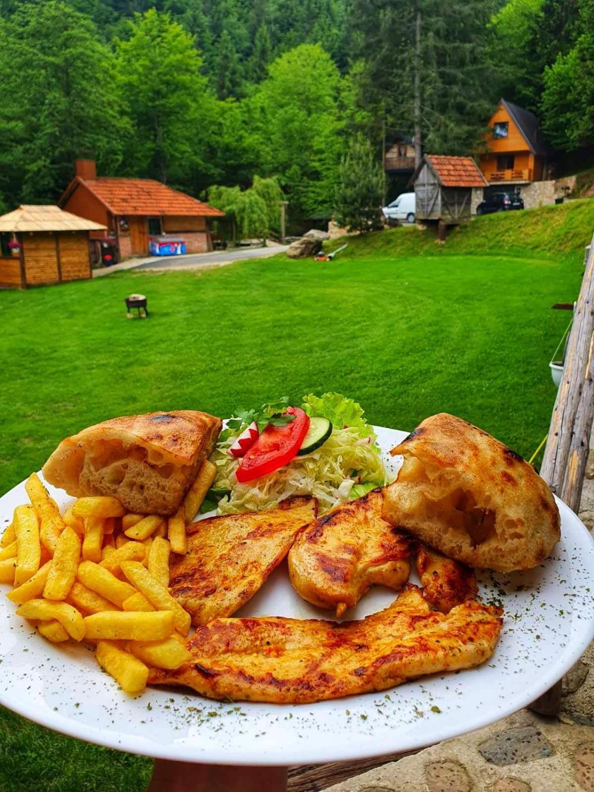 Ferienwohnung Etno Selo Bistrovo Vitez Exterior foto